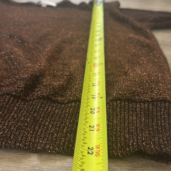 MILLY Shimmer Metalic Knit pullover crew neck Sweater Sz M - Picture 4 of 6